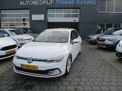 Volkswagen Golf - 1.5 TSI Life Business