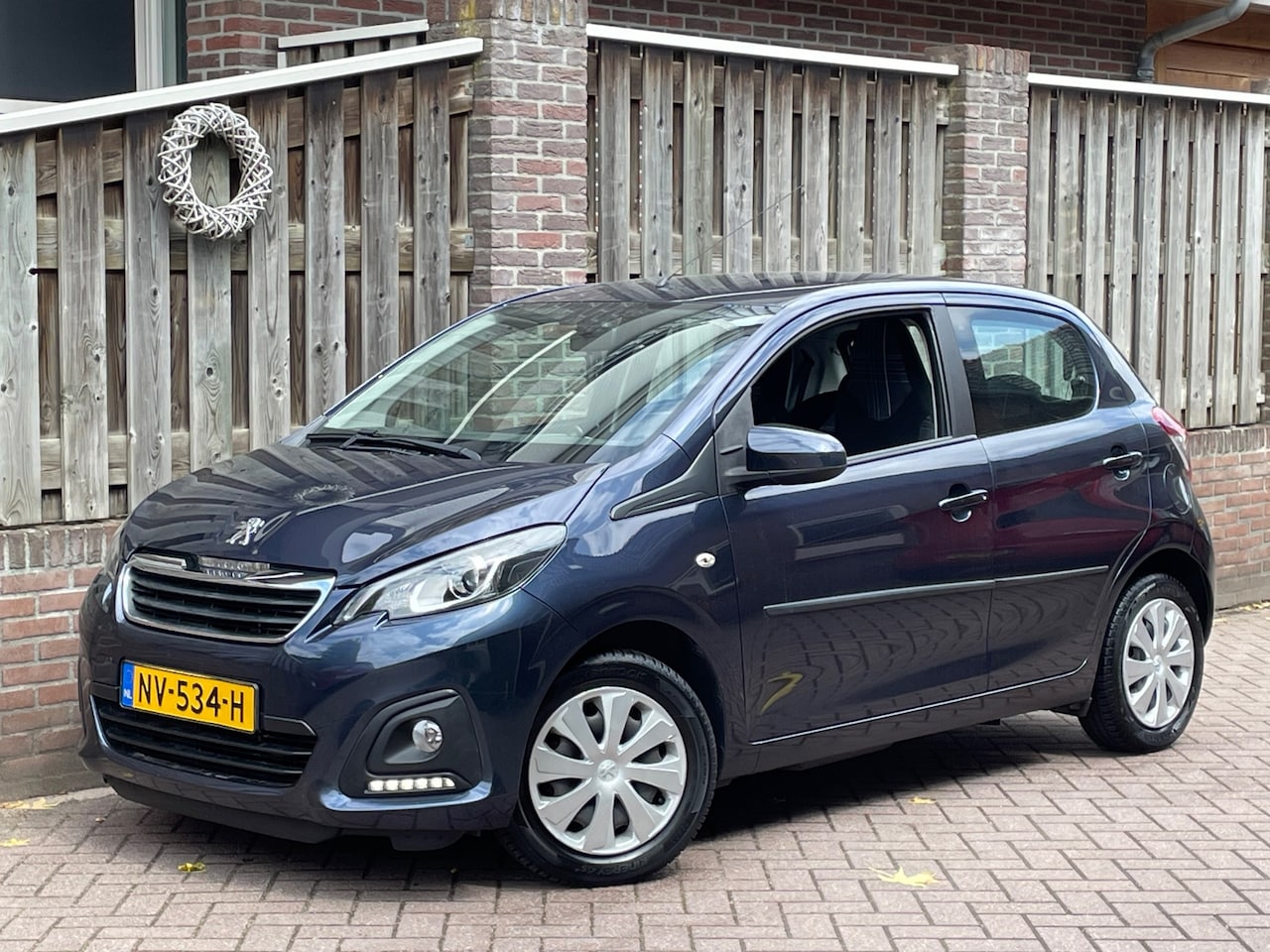 Peugeot 108 - 1.0 e-VTi Blue Lion AIRCO, 5-deurs, 137DKM - AutoWereld.nl