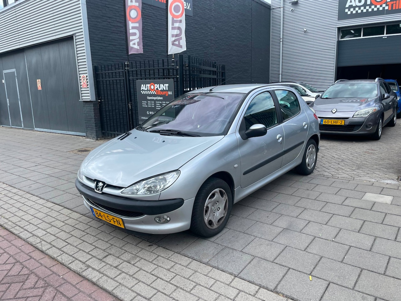 Peugeot 206 - 1.4 Gentry Airco NAP APK - AutoWereld.nl