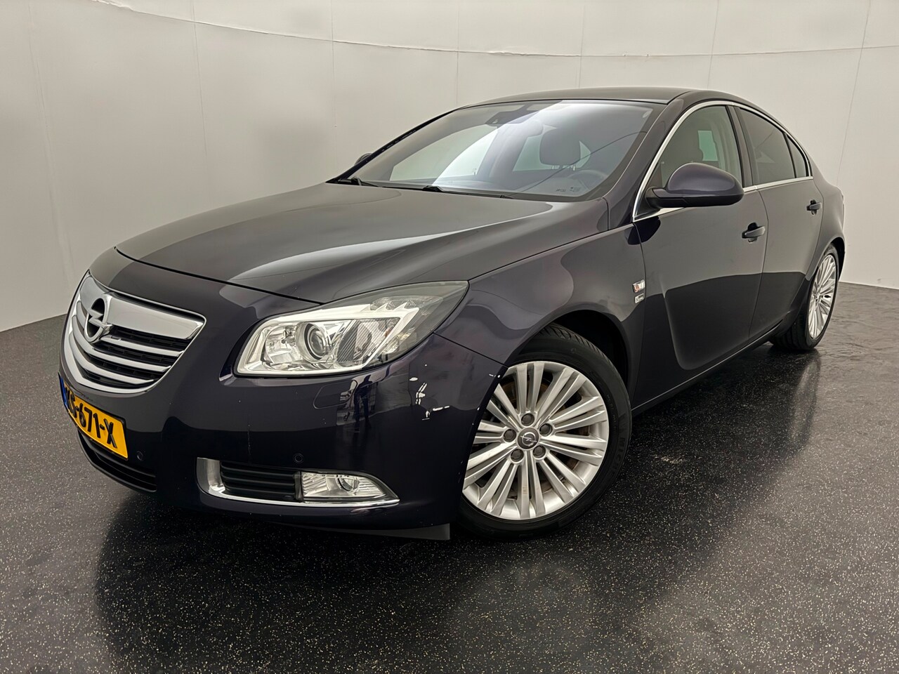 Opel Insignia - 1.6 T Design Edition Camera - AutoWereld.nl