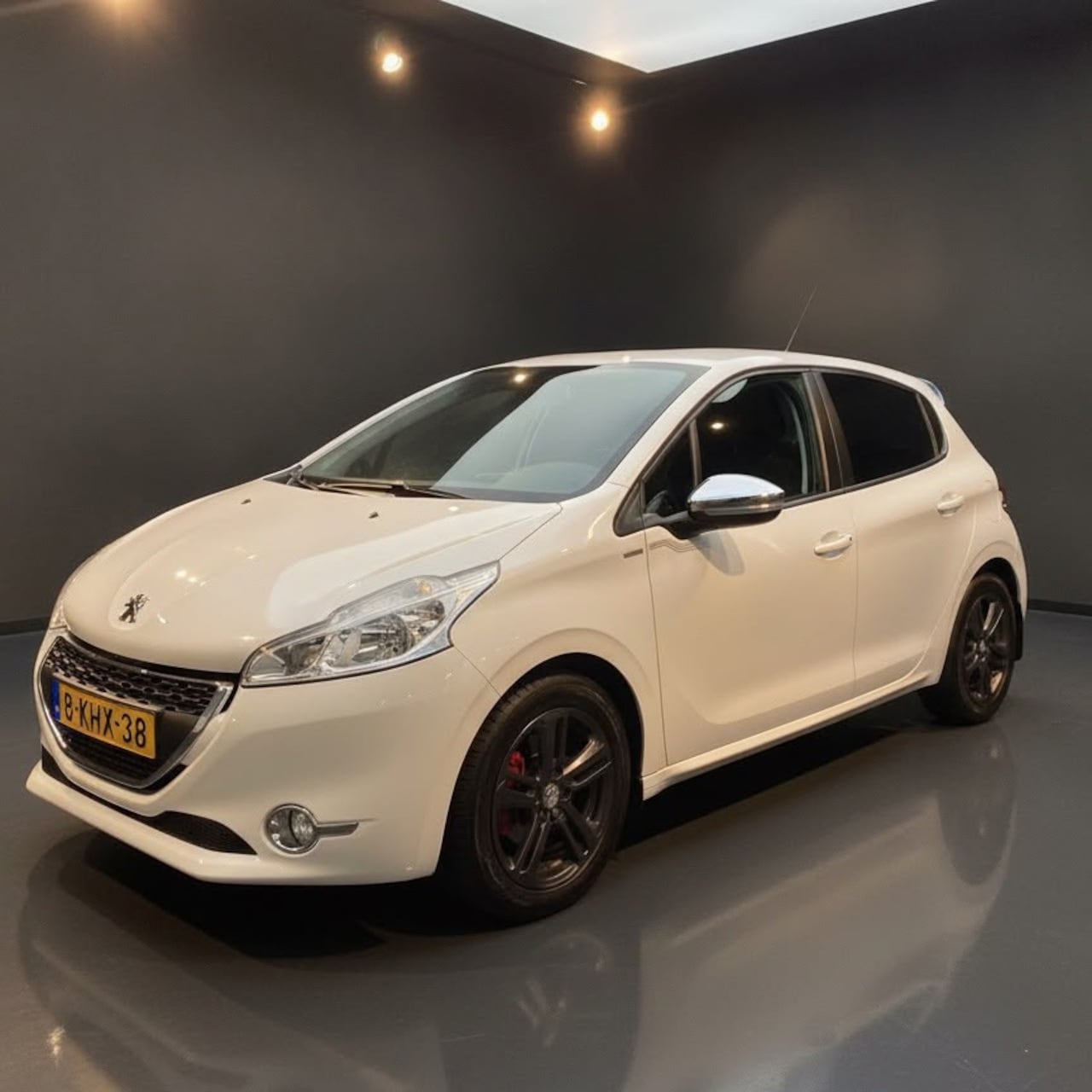 Peugeot 208 - 1.2 VTi Urban Soul - beurt gehad 1 jaar apk! - AutoWereld.nl