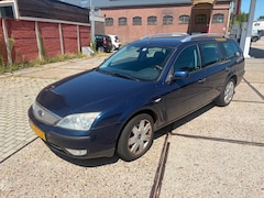 Ford Mondeo Wagon - 2.0-16V Ghia Executive