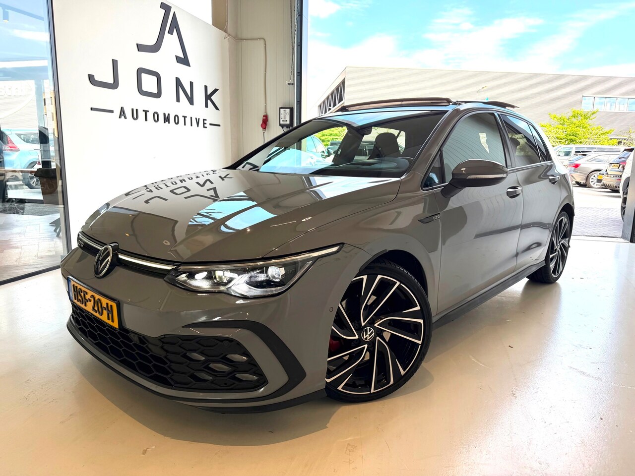 Volkswagen Golf - 2.0 TDI GTD Panorama Garantie Apk Camera - AutoWereld.nl
