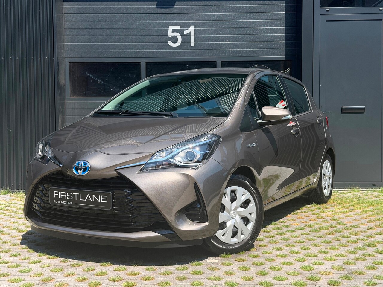 Toyota Yaris - 1.5 Hybrid Active | Lage KM | Lane Ass | Cruise - AutoWereld.nl