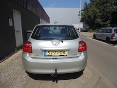 Toyota Auris - 1.6-16V Sol Business met NAVI AIRCO TERKHAAK rijdt 100% goed voor scahde