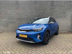 Kia Stonic - 1.0 T-GDi MHEV DynamicPlusLine | Two Tone | Navigatie | Camera | Climate control | Stoel/S