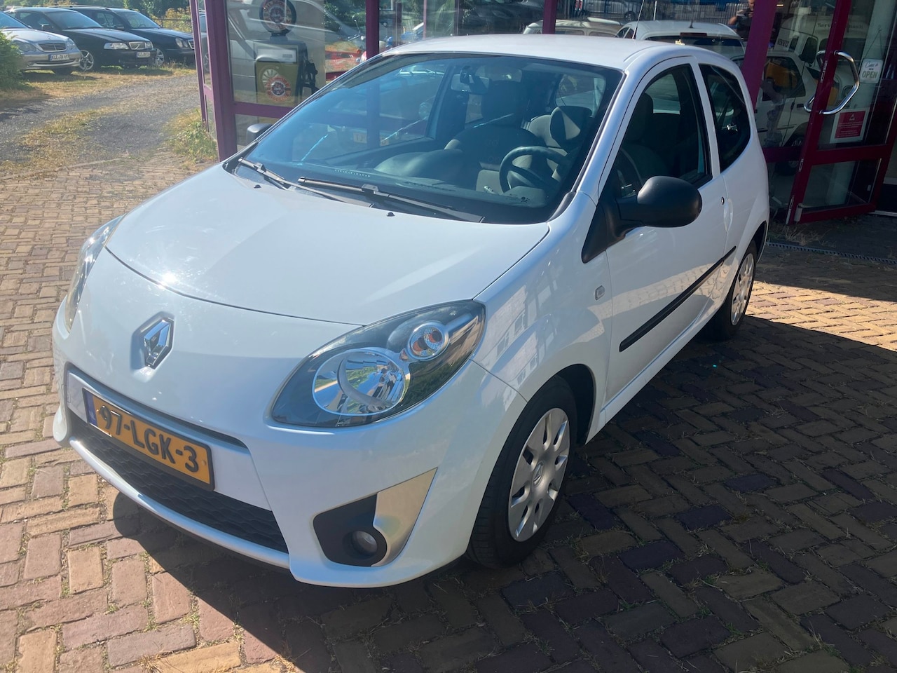 Renault Twingo - 1.2-16V Authentique 1.2-16V Authentique - AutoWereld.nl