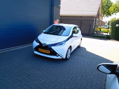 Toyota Aygo - 1.0 VVT-i x-sport