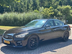 Infiniti Q50 - 2.2d Sport/AUTOMAAT/AIRCO/ELEK STOELEN/KEYLESS/SCHUIFDAK/LEDER/NAVI/PARKEERSENS VOOR-ACHTE