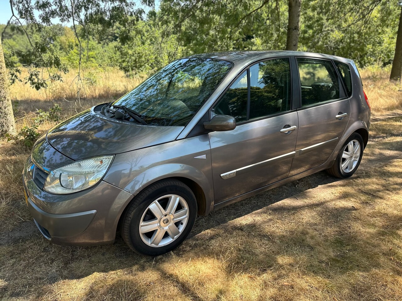 Renault Scénic - 1.6-16V Expression Basis APK 23-07-2026 - AutoWereld.nl