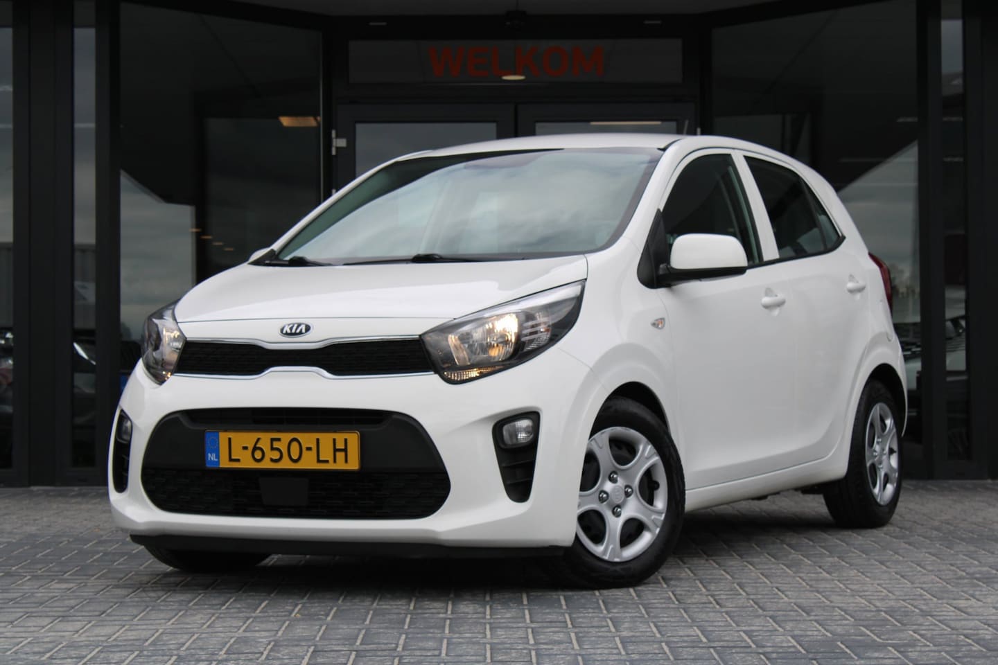 Kia Picanto - 1.0 DPi ComfortLine 1.0 DPi ComfortLine, Automaat, TomTom, Elentrische ramen voor, Airco - AutoWereld.nl