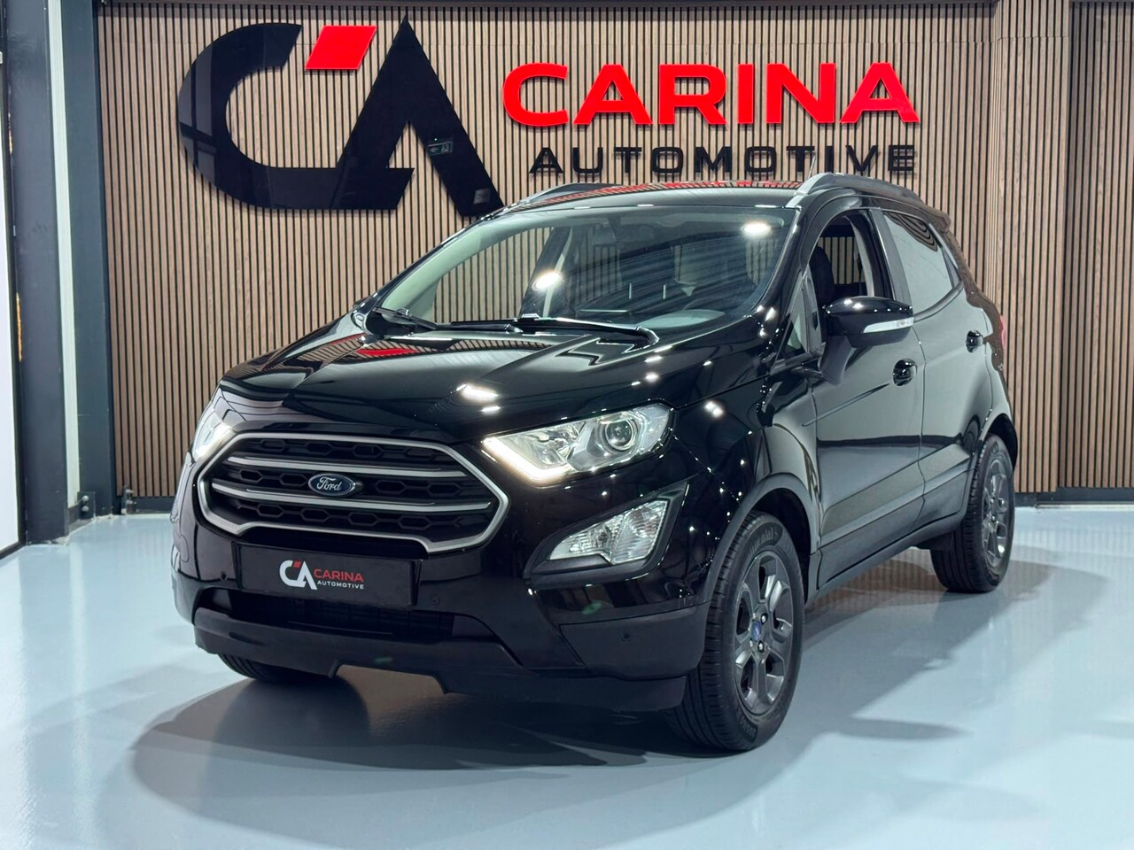 Ford EcoSport - 1.0 EcoBoost Titanium / Automaat / Cruise Control / Stoel Verwarming / Full Map Navigatie - AutoWereld.nl