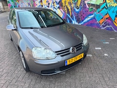 Volkswagen Golf - 1.6 Optive 4 bouwjaar 2008 airco elektrische ramen 5 deuren leuke auto boeken aanwezig