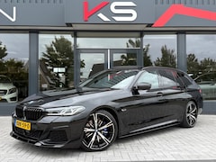 BMW 5-serie Touring - 530e Business M Pano Laser HUD Camera