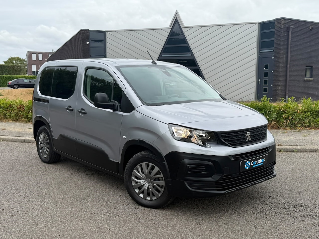 Peugeot e-Rifter - EV Active Pack 50 kWh EV Active Pack 50 kWh - AutoWereld.nl
