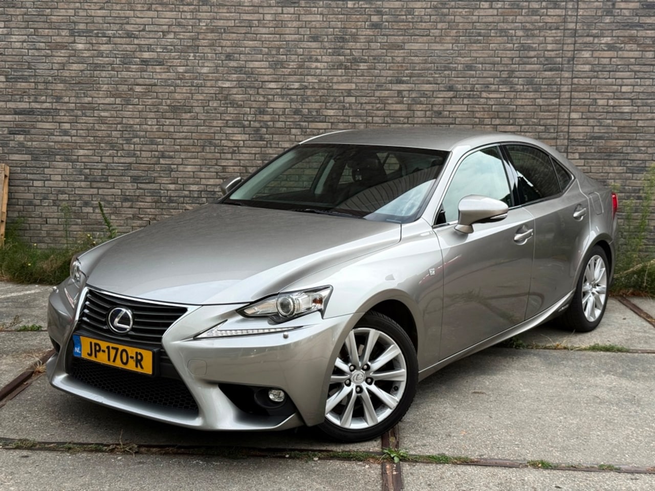 Lexus IS - 300h 25th Edition Camera - AutoWereld.nl