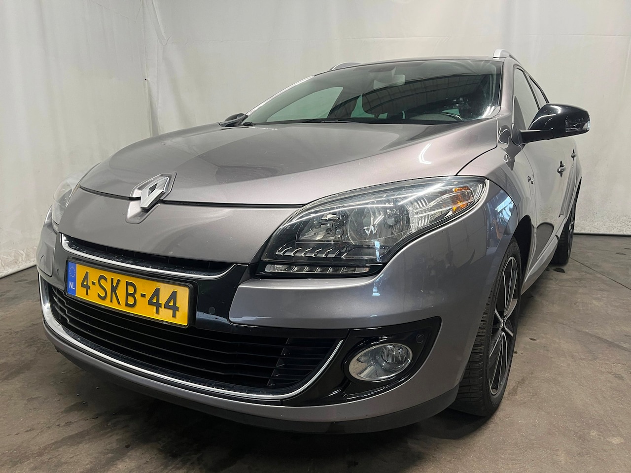 Renault Mégane Estate - 1.2 TCe Bose - Schade - AutoWereld.nl