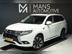Mitsubishi Outlander - 2.0 PHEV Premium / PANO / 360 / KEYLESS / STUUR+STOELVERW