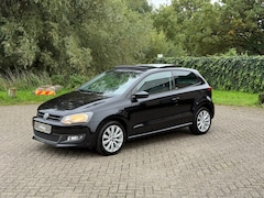 Volkswagen Polo - 1.4-16V Highline PANO I GOED ONDH I LED I 86PK I CLIMA