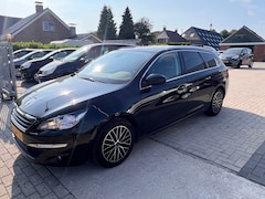 Peugeot 308 SW - 1.2 e-THP Blue Lease Executive