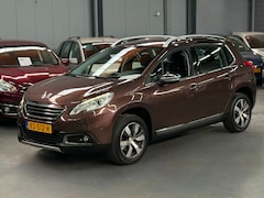 Peugeot 2008 - 1.6 VTi Première 120 Pk Trekhaak Nieuwe APK PDC NAVI