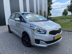 Kia Carens - 1.6 GDi ComfortLine 7 Persoons-Clima-Camera-Led-Navi-Lmv