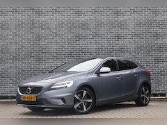 Volvo V40 - 2.0 D3 Business Sport | R-Design | Trekhaak | Navigatie | High Performance Audio | Achteru