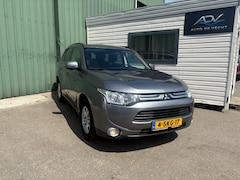 Mitsubishi Outlander - 2.0 Intense AUTOMAAT - TREKHAAK - ONDERHOUDEN