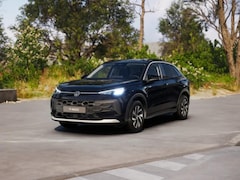 Volkswagen T-Roc - Limited Edition 1.5 eTSI 85 kW / 116 PK SUV 7 vers