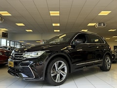 Volkswagen Tiguan - 1.5 TSI R-Line Business+/ 3x R-Line/Pano/Leder/VOL opties/Camera/Apple Carplay/Memory stoe