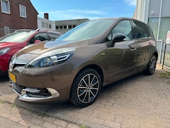 Renault Scénic - 1.2 TCe Bose * NAVI * TREKHAAK * LMV * DEALER ONDERHOUDEN