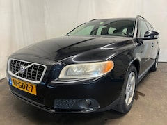 Volvo V70 - 2.4D Summum - Koppakking Defect - Schade