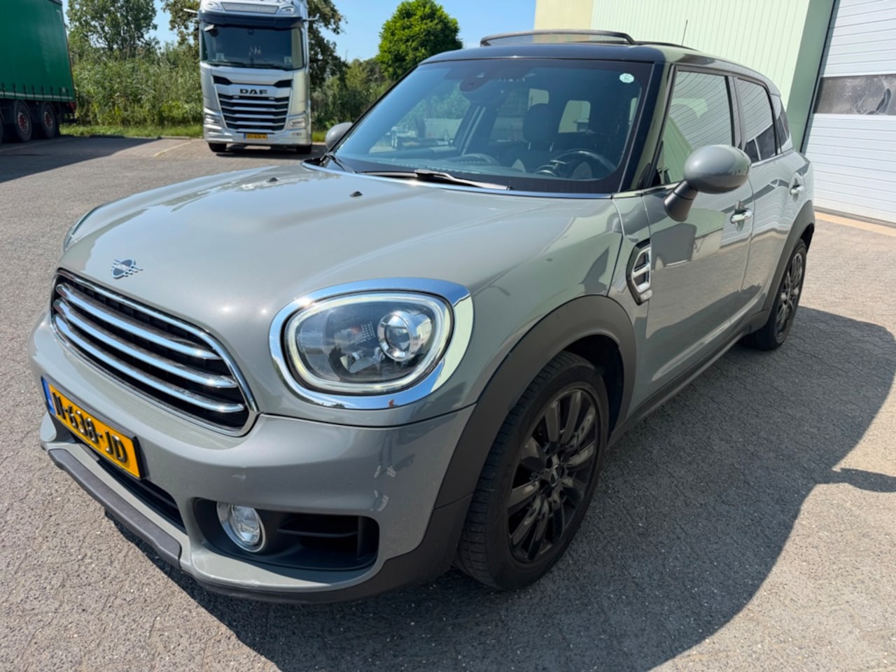 MINI Countryman - 1.5 One Chili Automaat/Panoramadak/Lm velgen/ - AutoWereld.nl