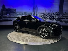Volkswagen T-Roc - 1.5 eTsi R-Line First Edition *Led*Camera