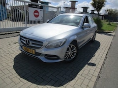 Mercedes-Benz C-klasse - 180 Sedan