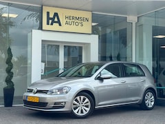 Volkswagen Golf - 1.0 TSI Business|CarPlay|Cam|Distr.VV|NAP|