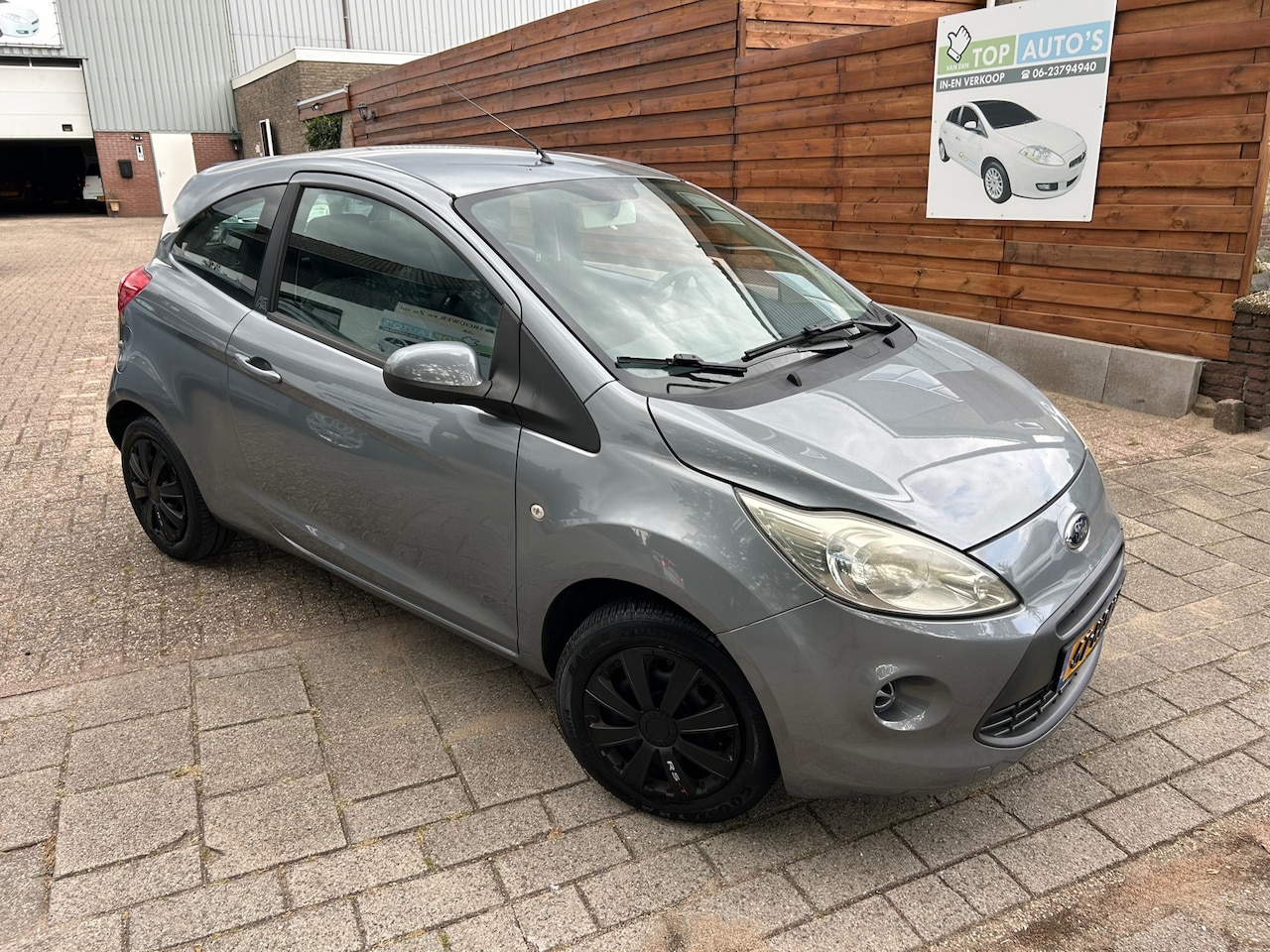 Ford Ka - 1.2 Comfort start/stop 1.2 Comfort start/stop nieuwe apk ! - AutoWereld.nl