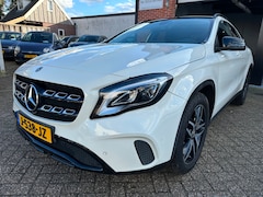 Mercedes-Benz GLA-Klasse - 200 Business AUTOMAAT-NAVI-PDC-CRUISE-AIRCO