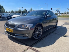 BMW 3-serie Coupé - 320i Corporate Lease Mineralgrey Edition