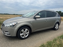 Kia Cee'd - 1.4 CVVT X-ecutive