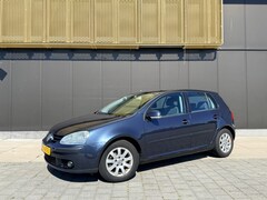 Volkswagen Golf - 1.4 FSI Comfortl | Cruise | Carplay | Clima | LM velgen | Distrkett vv