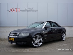 Audi A4 Cabriolet - 2.4 V6 Exclusive