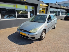 Ford Focus Wagon - 1.4-16V Ambiente/ APK 04-2027