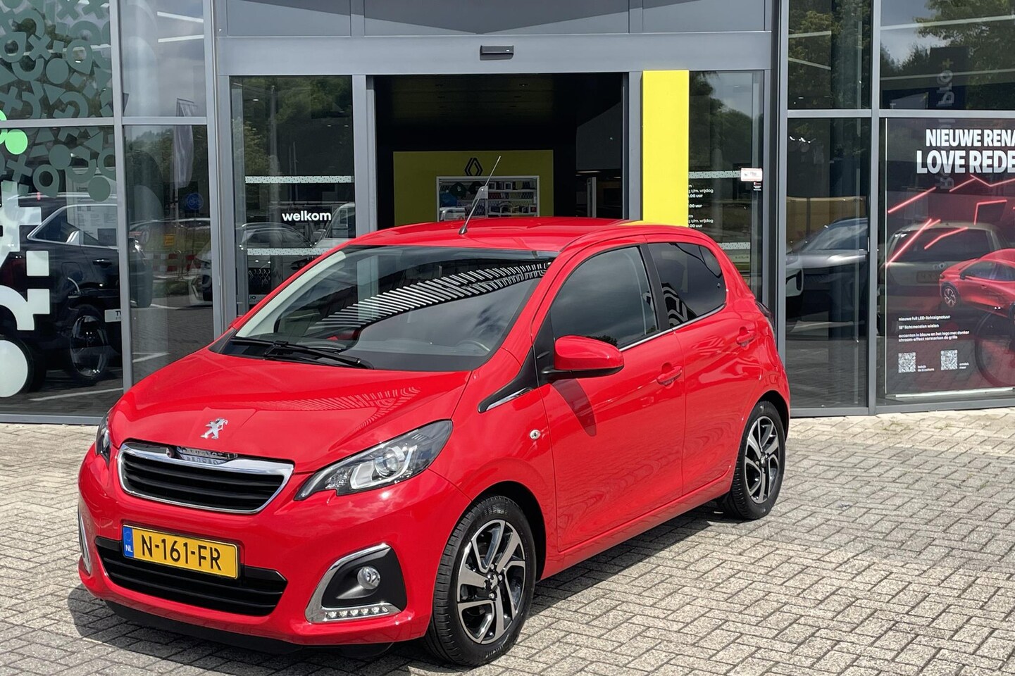 Peugeot 108 - 1.0 e-VTi Allure | Airco| Elektrische ramen | Bluetooth - AutoWereld.nl