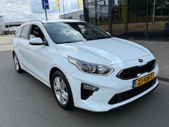 Kia Cee'd Sportswagon - Ceed 1.0 T-GDi DynamicLine/Navi/Camera/Carplay/Airco/Cruise