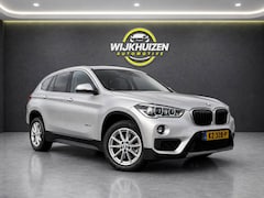 BMW X1 - SDrive20i Centennial High Executive Automaat met Leder Trekhaak Vol opties