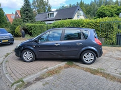 Renault Scénic - 2.0-16V Tech Line automaat airco schuifdak navigatie trekhaak