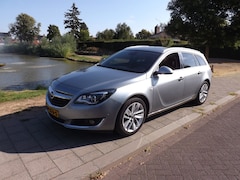 Opel Insignia Sports Tourer - 1.6 T Cosmo Automaat