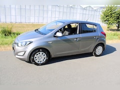 Hyundai i20 - 5 Drs met Airco 1.2i Business Edition
