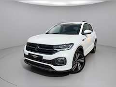 Volkswagen T-Cross - 1.5 TSI DSG * R-Line * AUTOMAAT * Parkeercamera * Navigatiesysteem * Stoelverwarming